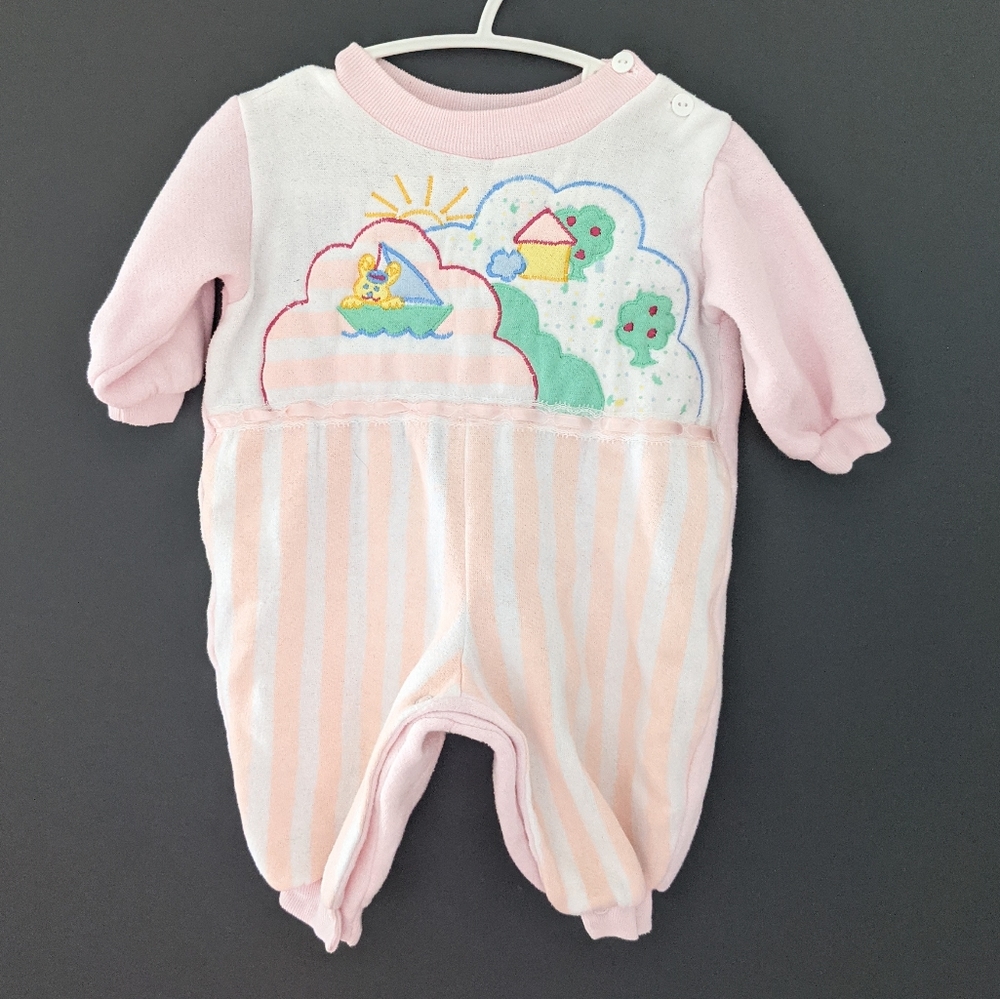 Vintage baby pink footless sleeper.